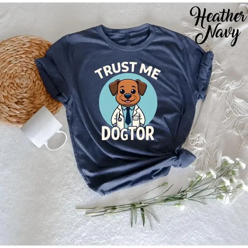 Trust Me I'm A Dogtor Funny Dog Pun T Shirt Lover Veterinary Humor Doctor Pet Owner Cute
