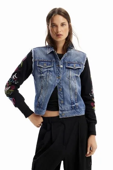 

Foreign trade original order Spain D Heavy Industry Dingzhu Embroidered Knitted Sleeves Spliced denim jacket jacket jacket