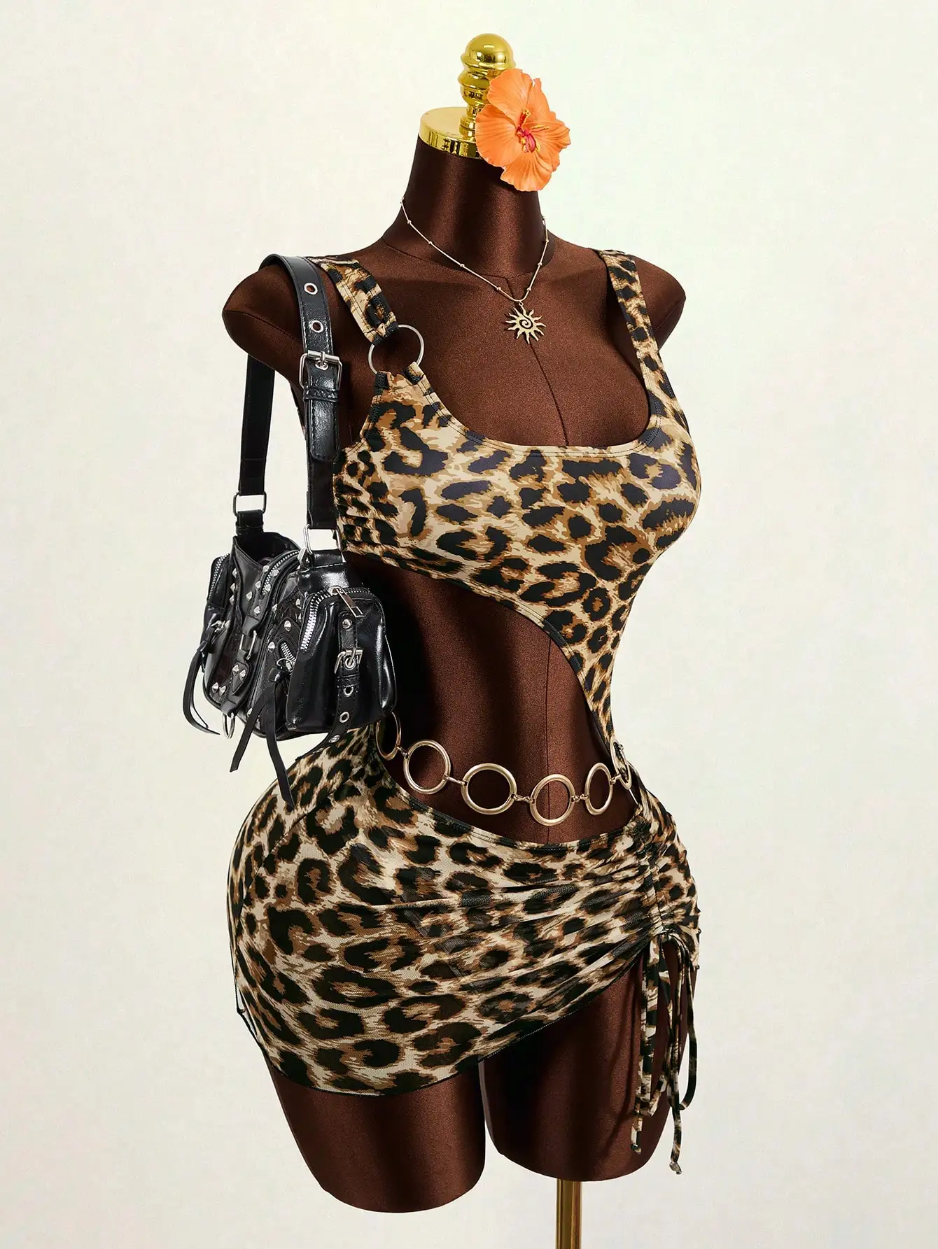 

Асимметричный комплект из двух предметов с принтом дикого леопарда: сексуальный пляжный наряд в стиле бохо с юбкой и топом для отпуска и вечеринок