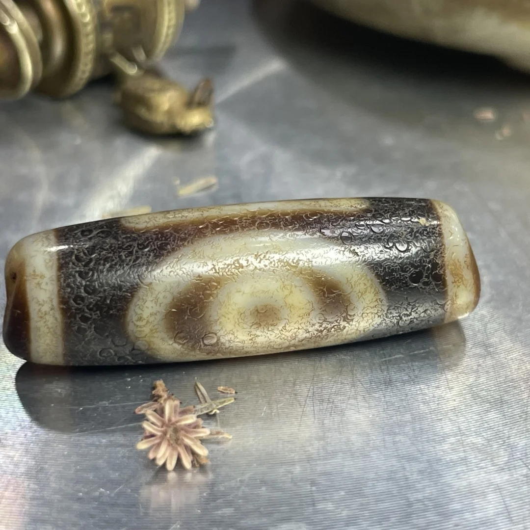 Vintage Tibetan Dzi Beads Old Agate Oil Run Heaven and Earth Totem Amulet Pendant 11x36mm