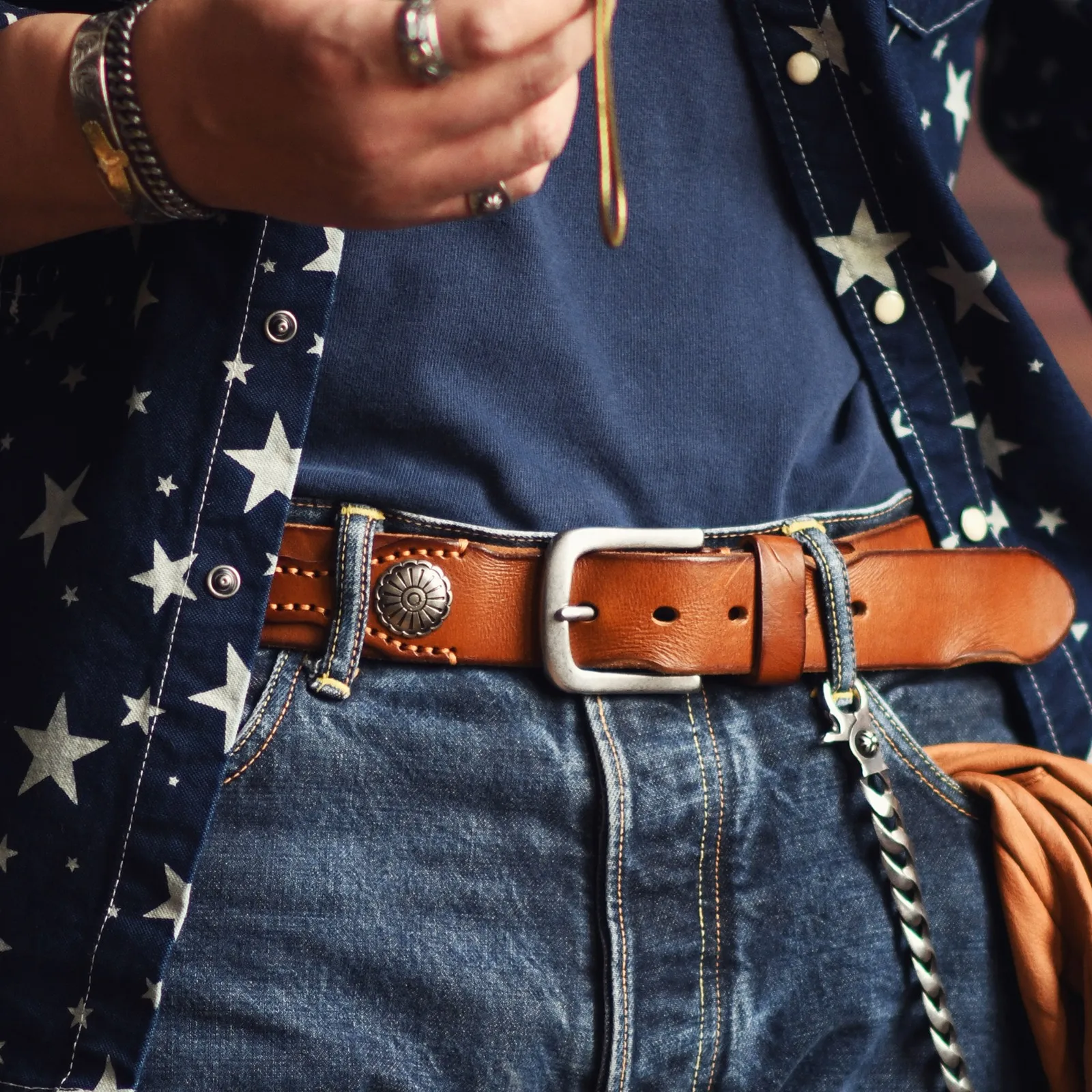 New Product Designer Genuine Leather Men\'s Pleated Belt USA Western Retro Denim Style Leather Personality Cowboy Pin Buckle Belt