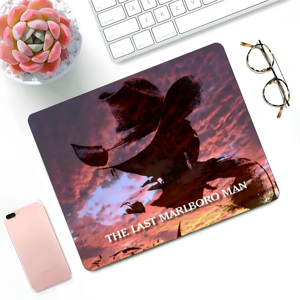 Cigarette-M-Marlboros Mouse Pad E-sports players mause pads Game Accessories Game Keyboard Pad Gamer Desktop Mat Boys Girls Frie