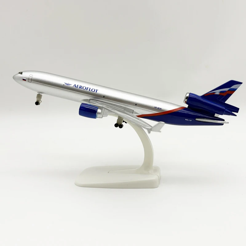 Modèle d'avion en métal Aeroflot MD-11 russe de 20 cm, miniature d'avion en métal moulé sous pression, souvenir amusant pour les amateurs d'aviation, avec train d'atterrissage
