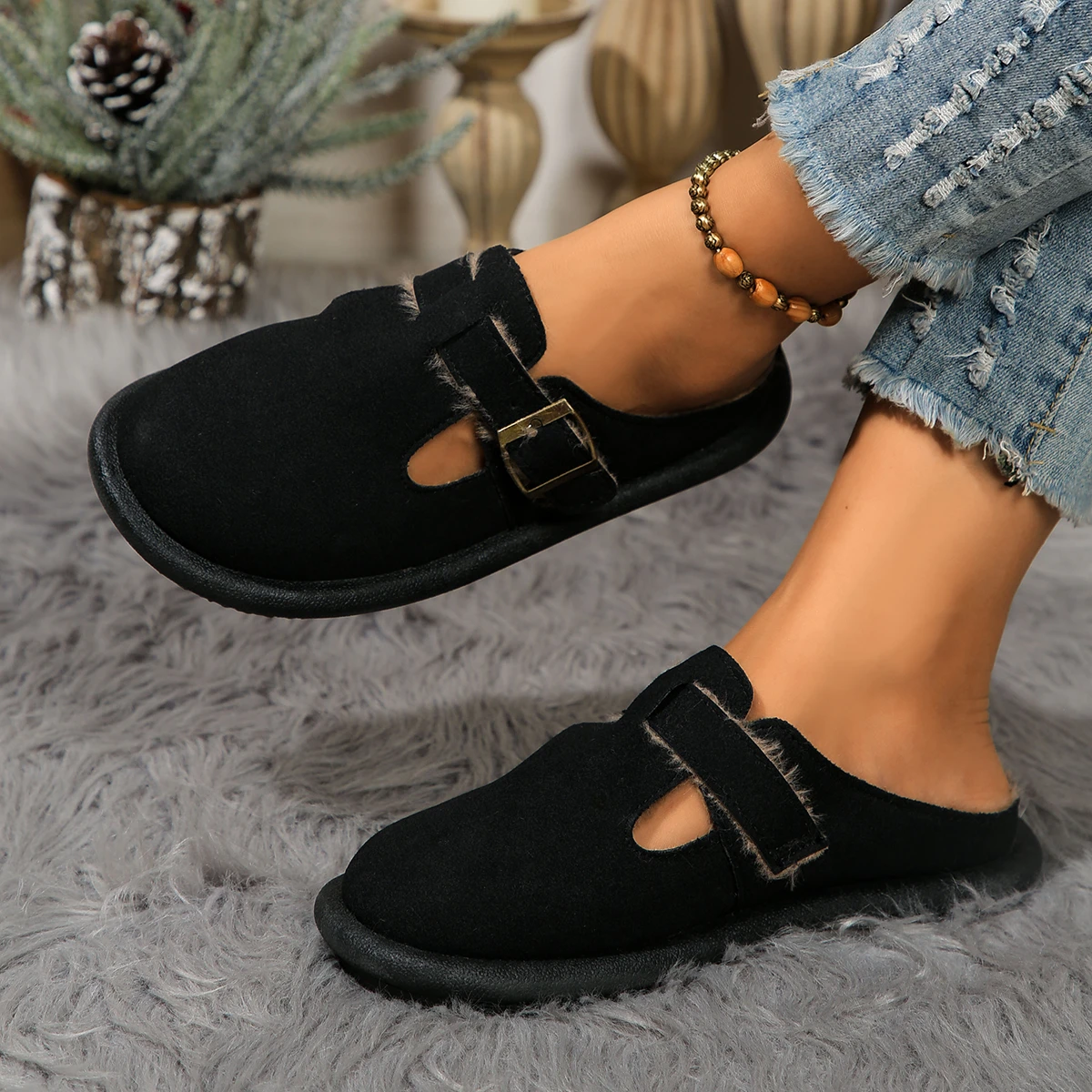 Women Slippers 2024 New Summer Luxury Fashion Lightweight Casual Sandals Designer Non-Slip Outdoor Beach Slippers Slides Women