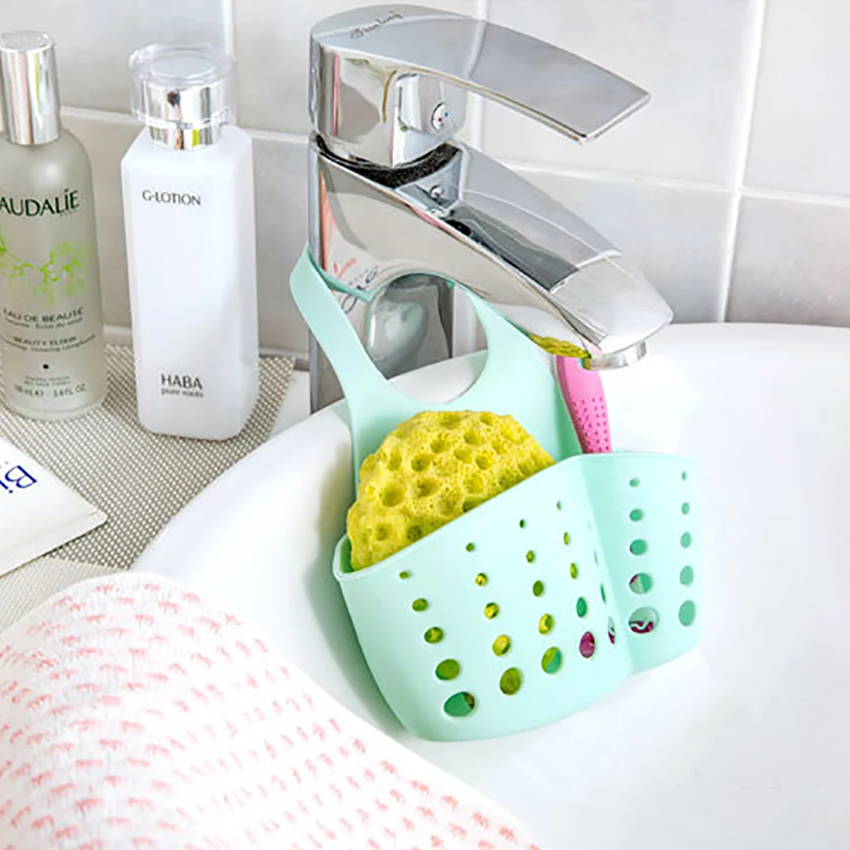 Adjustable Sink Storage Drain Basket Plastic Bag Useful Things For Kitchen Accessories Soap Sponge Hanging Organizer Storage