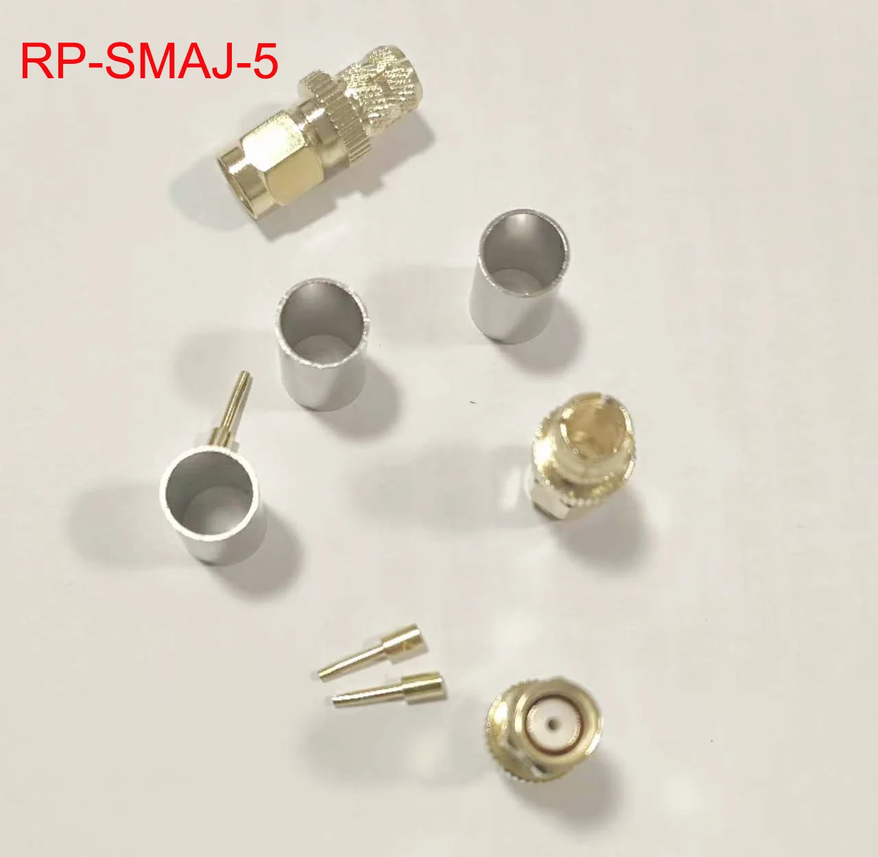 100ชิ้นSMAชายเสียบ(หญิงขา)จีบRFเชื่อมต่ออะแดปเตอร์สําหรับRG5 RG6 5D-FB LMR300 SMA-J-5สาย