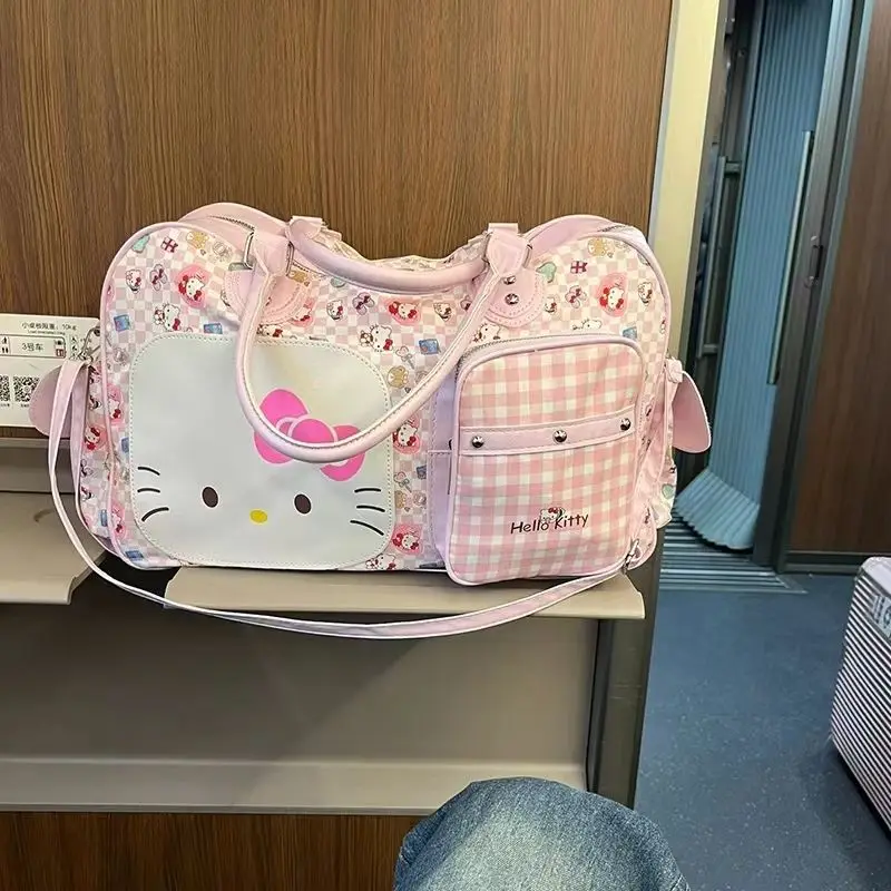 Urocza torba z grubej bawełny Hello Kitty dla kobiet 2024 Nowa przenośna torba podróżna na bagaż Rozrywka Wielofunkcyjna podręczna torba na siłownię