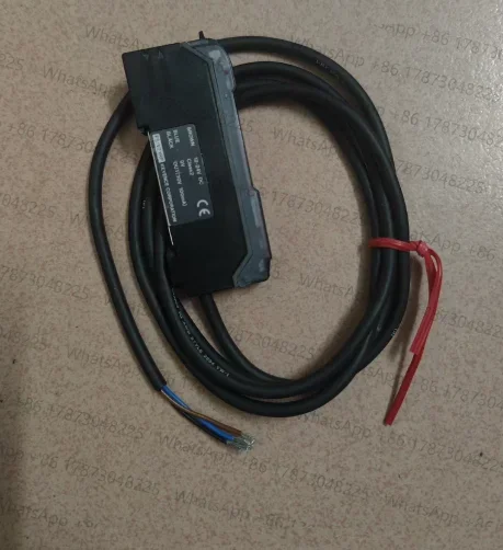FS-V21RP  KEYENCE Original Authentic Amplifier Sensor
