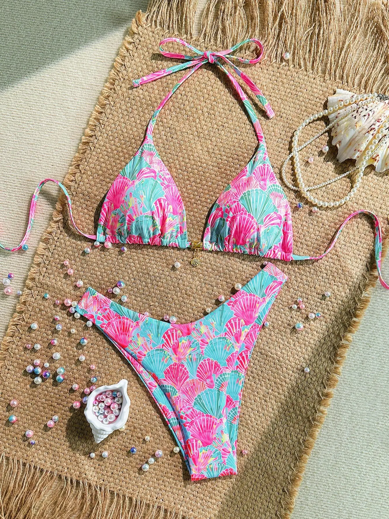 

Vibrant Shell Print Halter Tie Bikini Set with High Cut Bottoms
