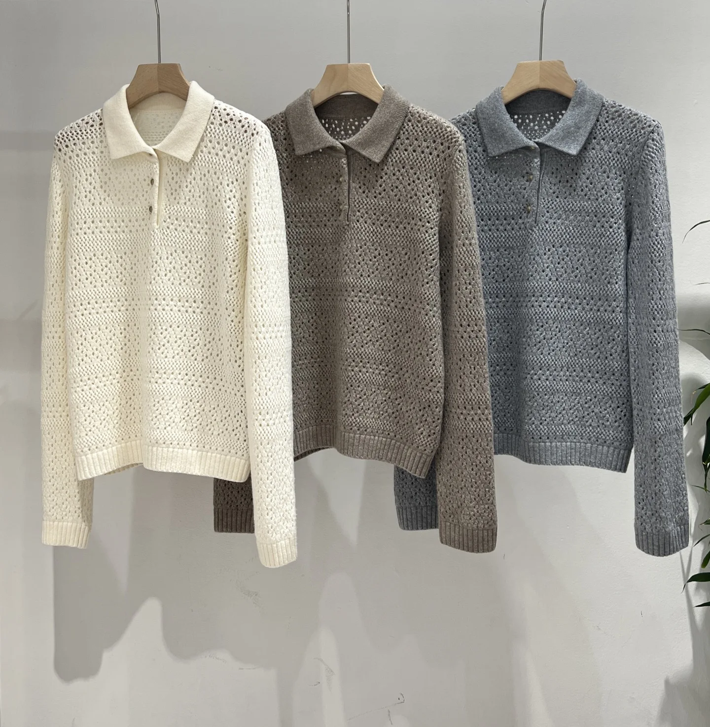 2026Women's Autumn/Winter Long-Sleeve Cut-Out Cashmere Pullover