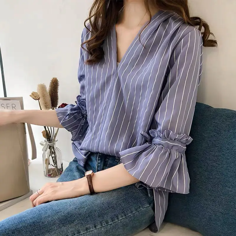 Korean V-Neck Female Flare Sleeve Striped Blouse 2023 New Casual Women\'s Clothing All-match Stylish Folds Spliced Shirt Summer