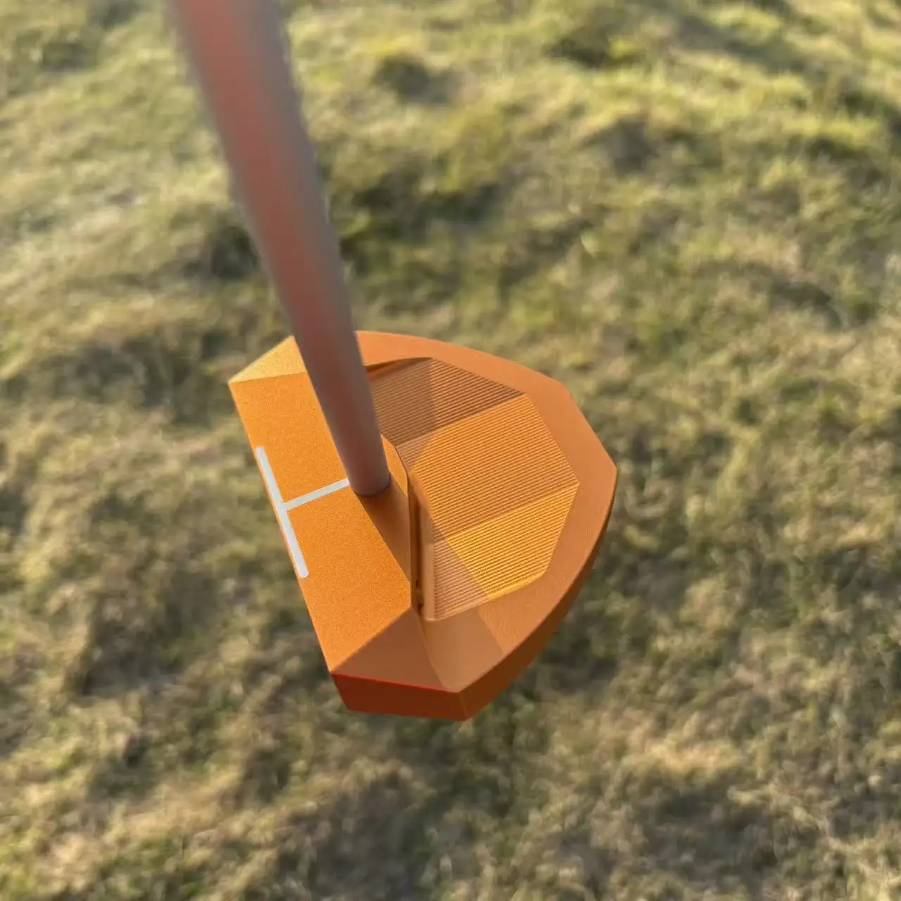 مضرب عزم دوران احترافي بدون عزم دوران، رأس من سبائك الألومنيوم MOI عالي، أداء وضع مستقر للمبتدئين ولاعبي الغولف المتقدمين