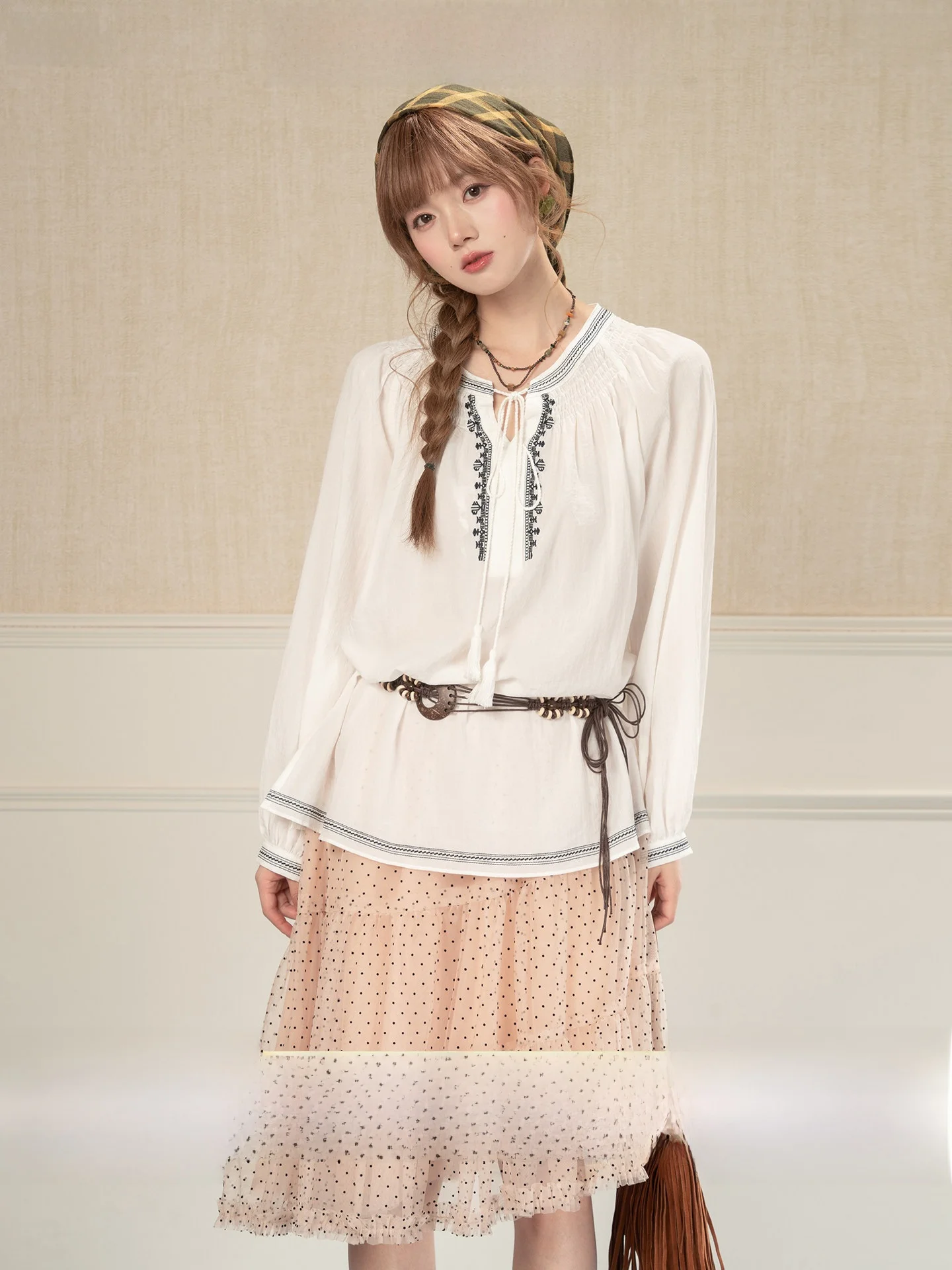

Heynew Ethnic Style Loose Long Sleeve V-Neck Women's Shirt Spring Vacation Casual Base Layer Top Comfortable Modal Fabric