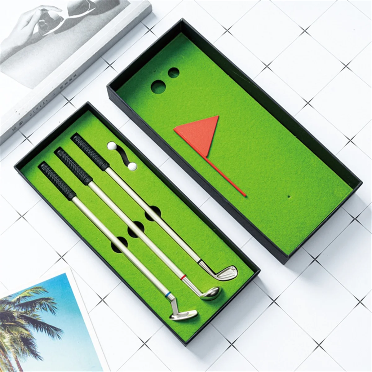 Golf Pen Set Mini Desktop Golf Ball Pen Gift Includes Putting Green 3 Clubs Pen Balls and Flag