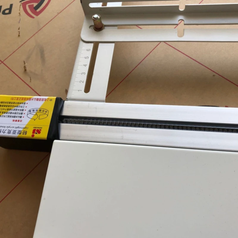 Angle Positioning Acrylic Bending Machine For Plexiglass PVC Plastic Sheet Hot Bending Tool