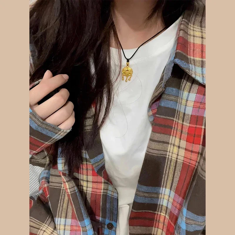 

Французская винтажная красная клетчатая рубашка с длинным рукавом, женская новая повседневная блузка с разрезами, уличная мода, нишевая свободная рубашка-топ