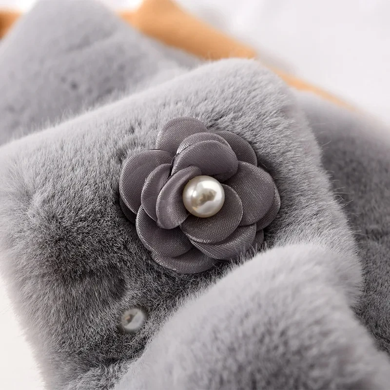 Korean Pearl Flower Faux Rabbit Fur Cross Plush Scarf Women Winter Outdoor Windproof Neck Protection Fake Collar Warm Shawl T61