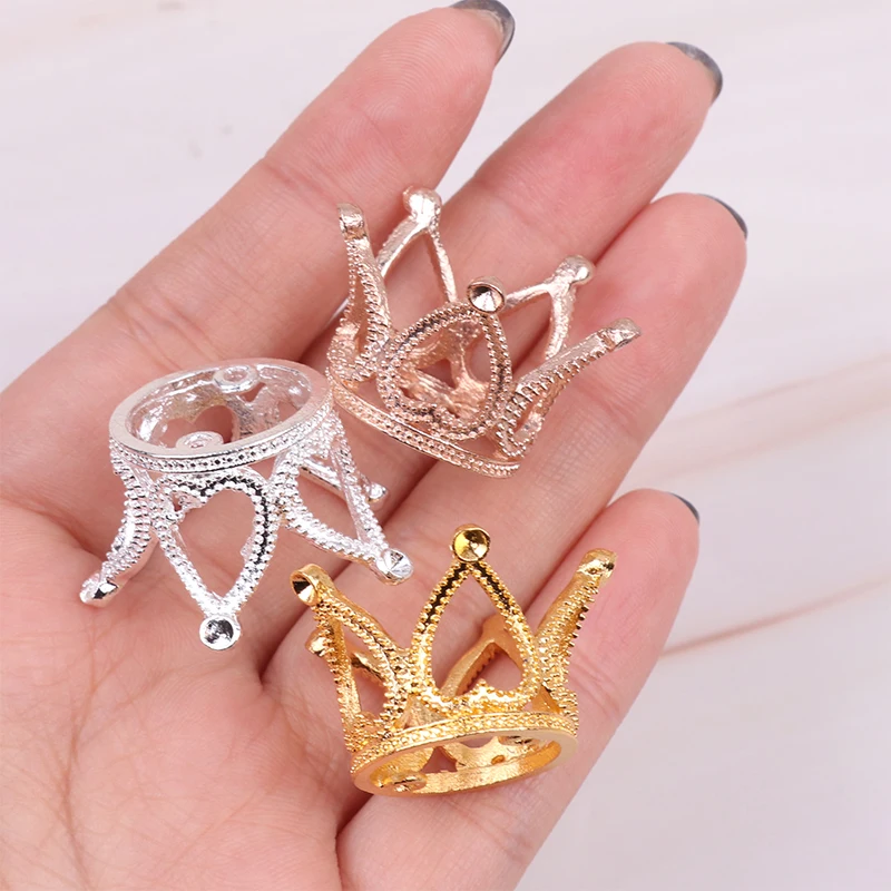 1 pieza de tocado de corona de Metal, accesorios para el cabello para muñecas, accesorios para casa de muñecas 1/6, juguete para juego de imitación para niños