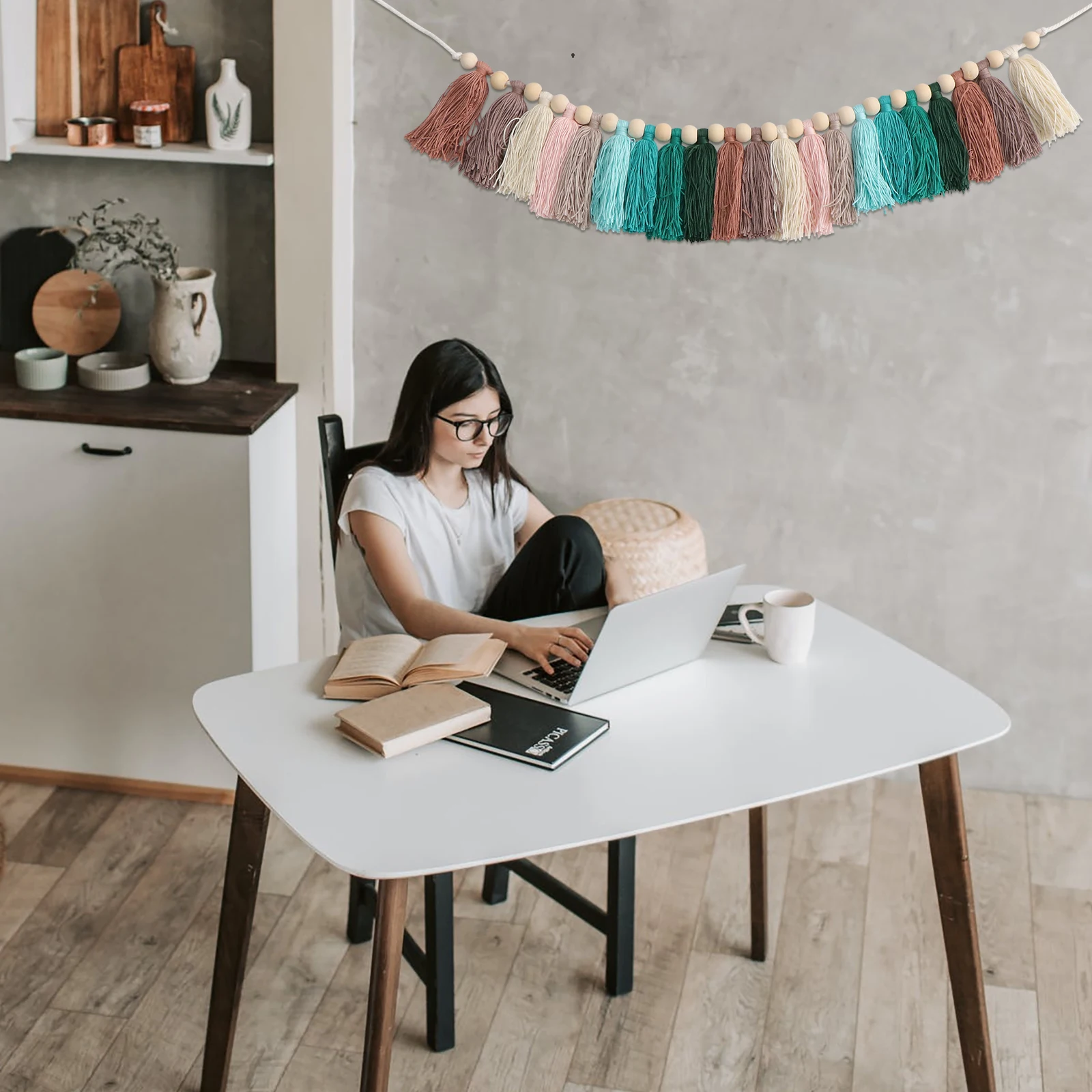 

1Pcs Woven Tapestry Tassel Garland Handcrafted Cotton Yarn String Wall Hanging Decor for Home Holiday Party Backdrop Decoration