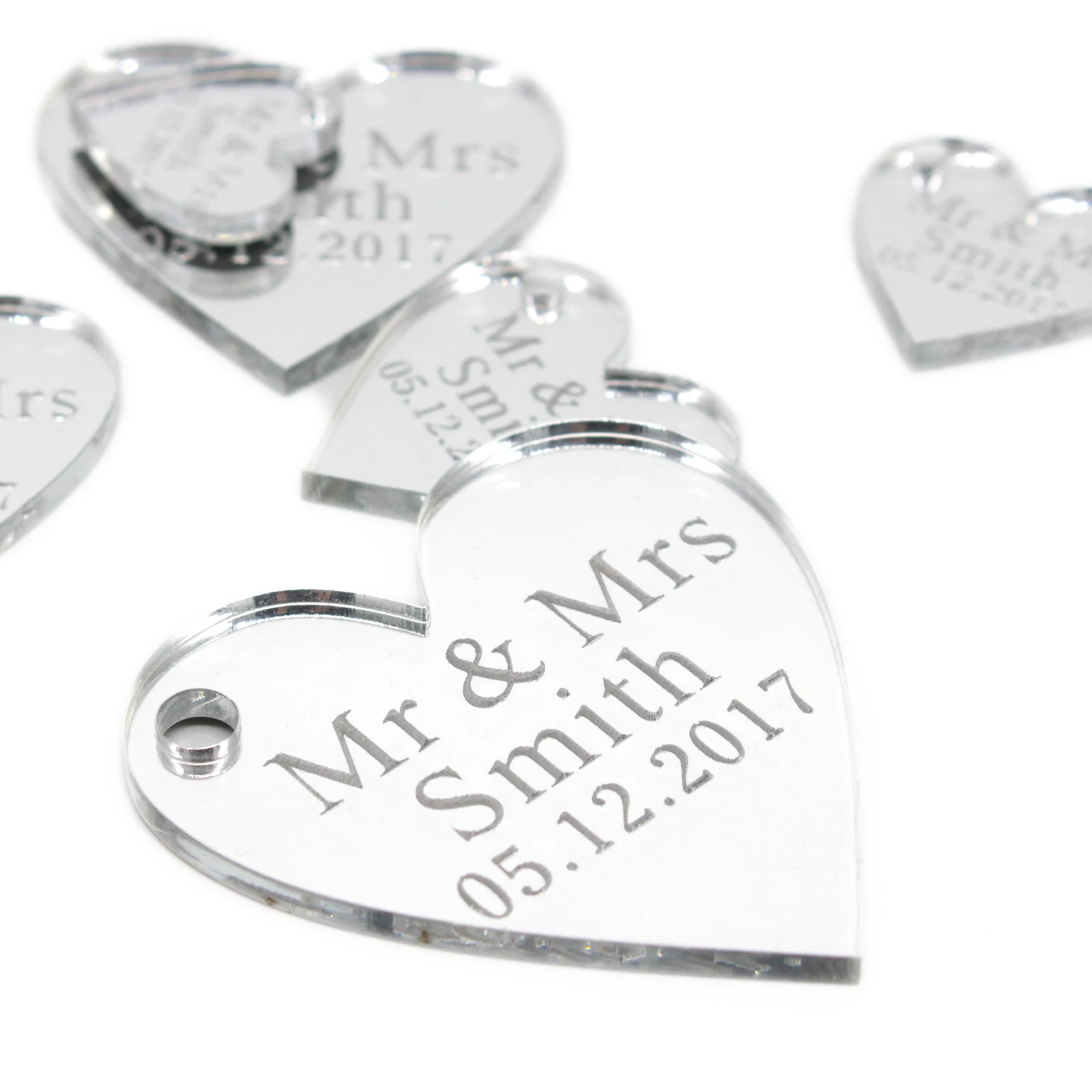 Etiquetas de corazones de amor con nombre grabado personalizado, decoración de mesa de fiesta de boda, suministros de bautismo de boda, 50 piezas