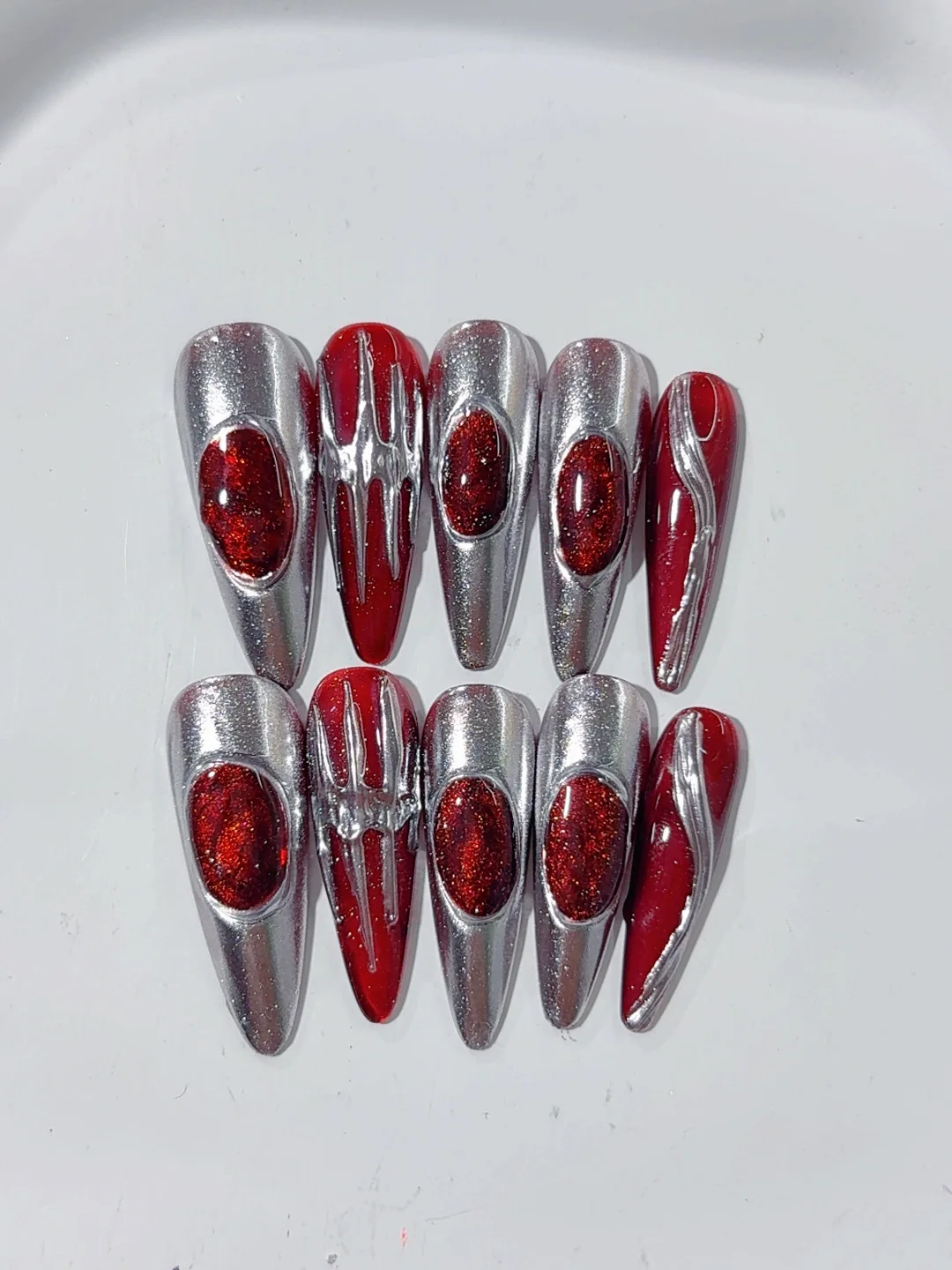 

Sci-Fi Style Nail Art Medium-Length Pointed Wearable Nails (L124)