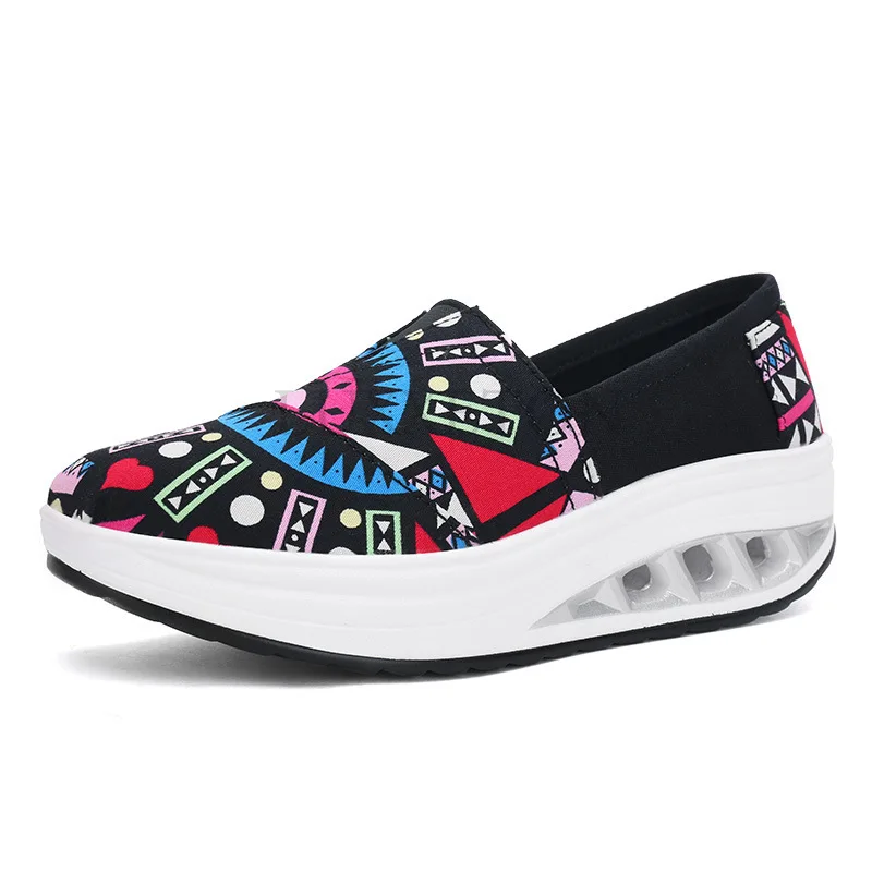 Graffiti Canvas Air Cushion for Breathable Comfortable and Cushioned Heels Fashionable Travel Shoes Women Outdoor Leisure Shoes