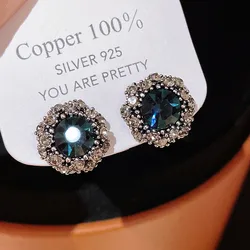 Hot Selling Vintage Blue Crystal Stud Earrings for Women Ancient Silver Color Flower Earring Fashion Retro Metal Earring Jewelry