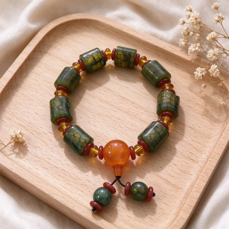 Exquisite High-ice Agate Bracelet Handheld, Suitable for Both Men and Women, Daily Jewelry Niche