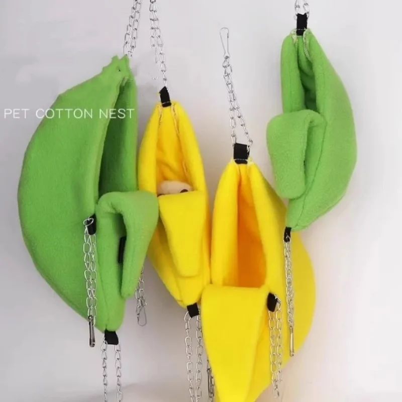 Banana Shape Bird Parrot Hammock Warm Durable Portable Pet Mini Cage Peony Parrot Budgerigar Hamster Little Pets Accessories