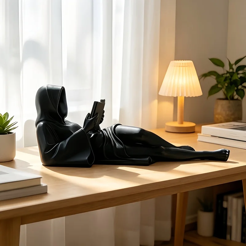 3D‑Printed Hooded Reading Figure Statue, Black Cloak Death Angel Ornament, Gothic Dark Academia Mysterious Aesthetic Home Decor
