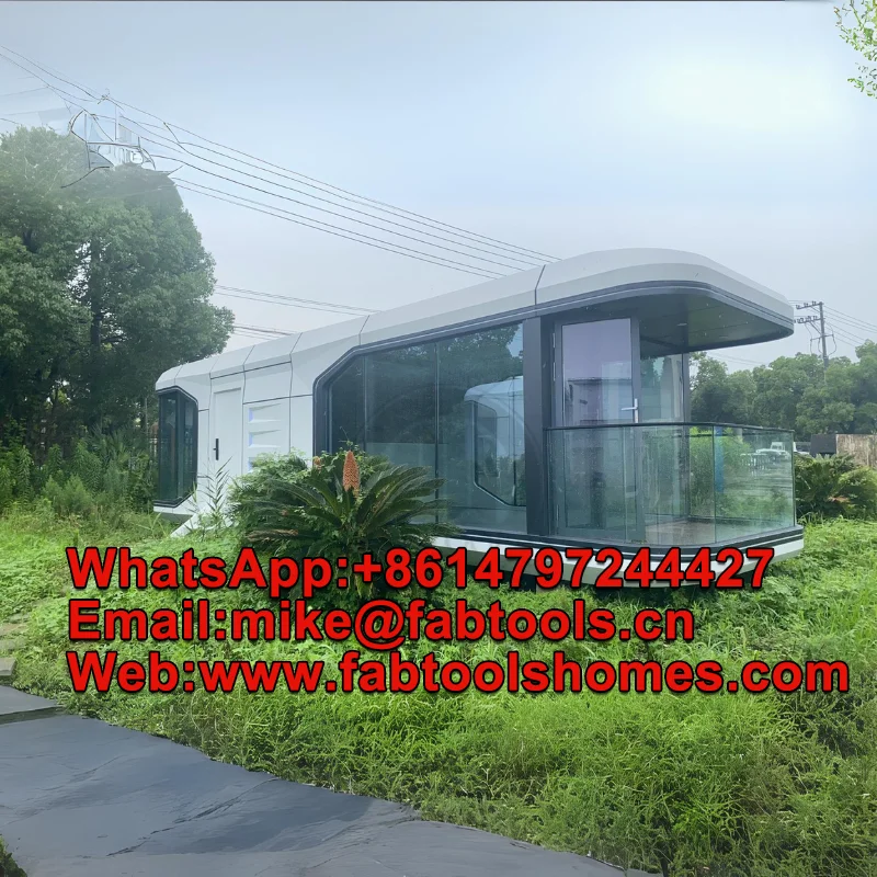 Modern Prefab Customizable 20ft Modular Steel Container House Capsule Design for Hotel Use