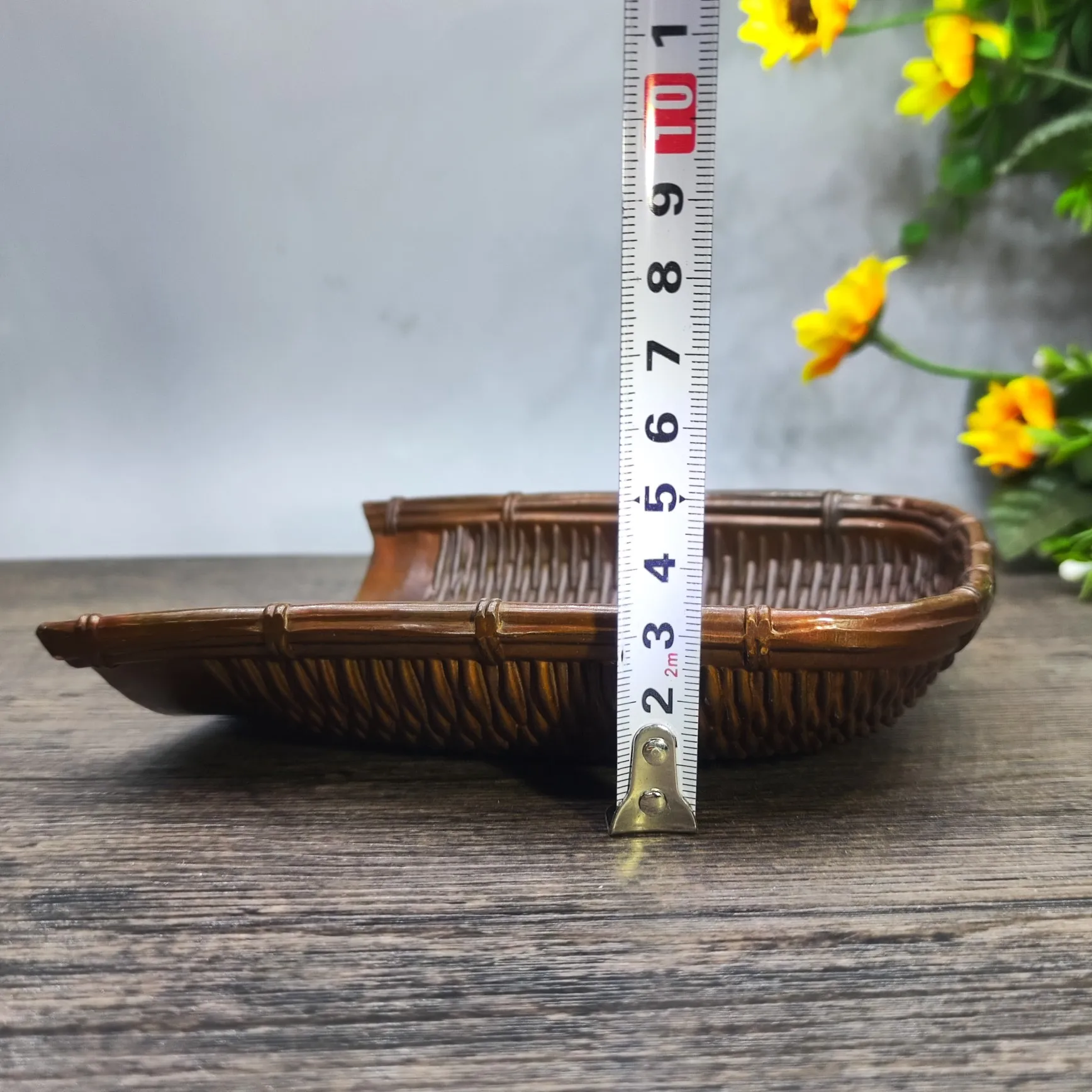 14cm A metal copper alloy statue of a golden toad dustpan, weighing approximately 395g