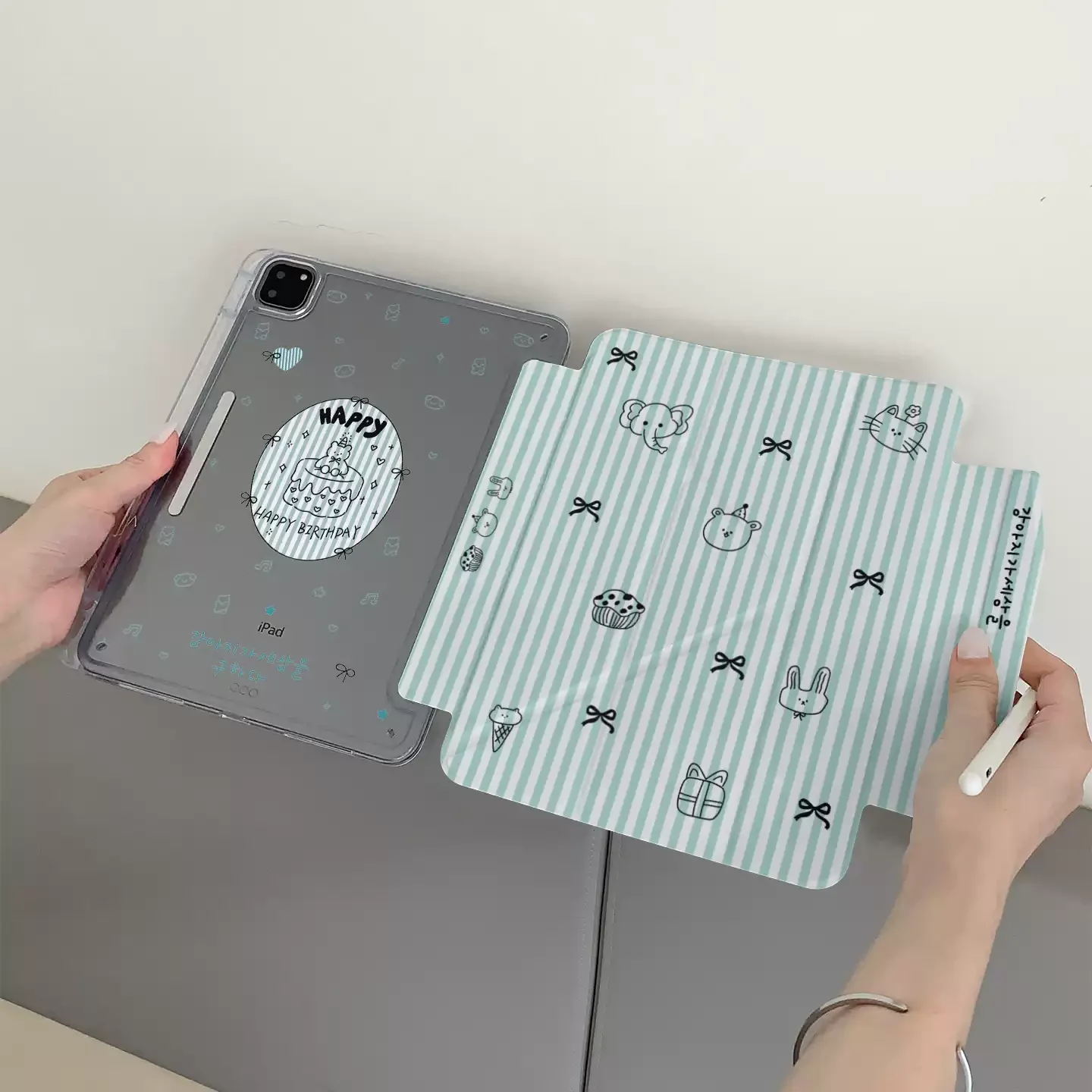 Ins Blue Striped Cake Bear Table Case For iPad Pro 11 12.9 13 M2 M3 M4 M5 Shell 8.3 9.7 10.2 5/6/7/8/9/10/11th Air 4 5 6 7 Cover