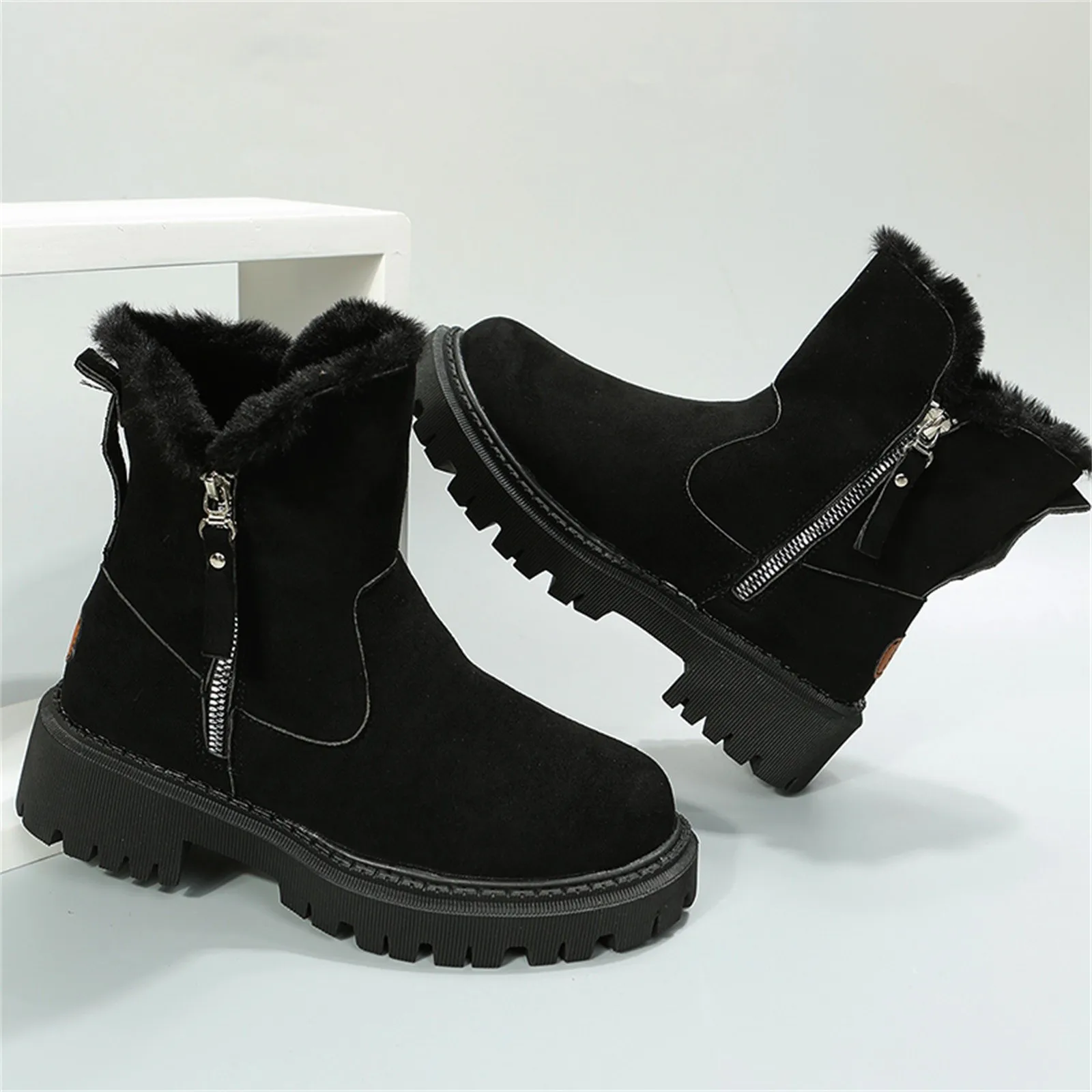 2024 Thick Plush Snow Boots Women Faux Suede Non-slip Winter Boots Woman Keep Warm Cotton Padded Shoes Platform Ankle Booties