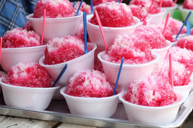 300w Commercial Snow Cone Shaved Ice Shaver with Grinding Capacity 120kgs Per Hour