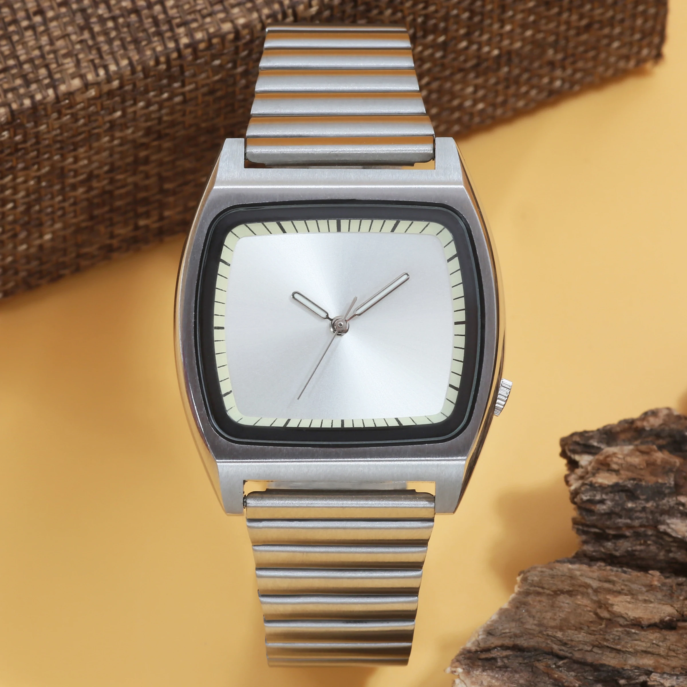 Couple Watch Bauhaus Design Sterile Stainless Steel Dial Unisex Quartz Watch