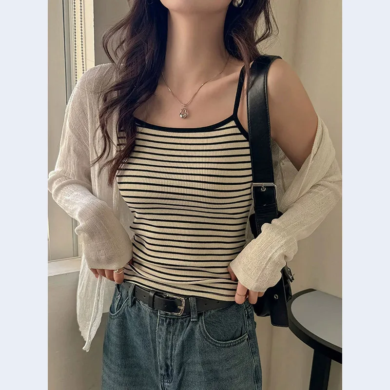 Streetwear Y2K Gestreiftes Camisole-Top für Damen, Frühjahr/Sommer 2026, Ärmelloses Tanktop, Harajuku Slim Fit Gestricktes Trägertop