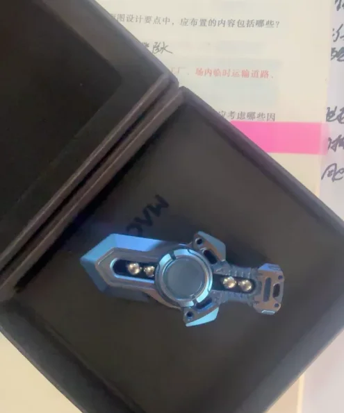 Used EDC MacKie Sword Mini Gyro EDC Metal Decompression Toy