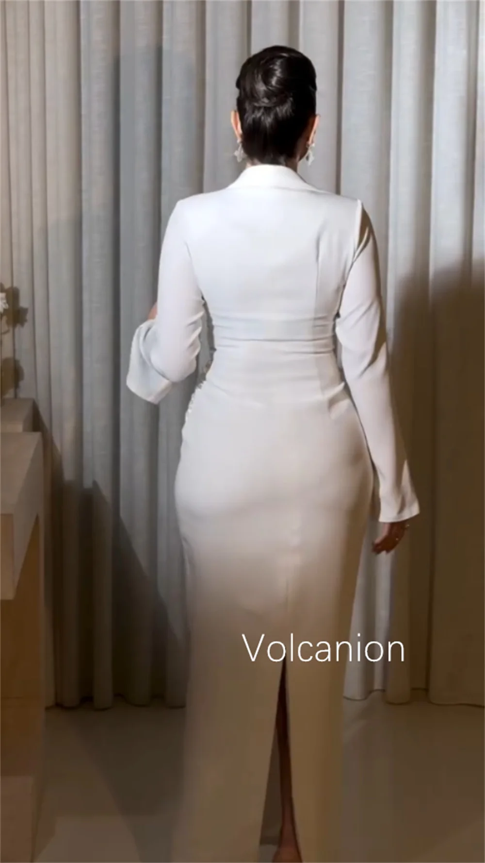 ที่กําหนดเอง JERSEY SASH Sheath V คอ MIDI ชุด Bespoke โอกาสชุดราตรีคลาสสิกอย่างเป็นทางการสไตล์โมเดิร์น