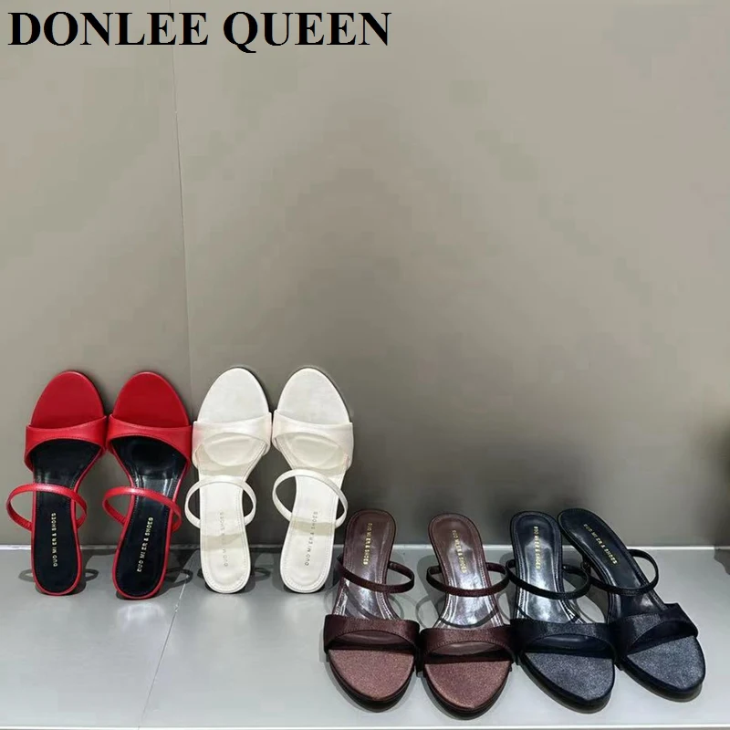 

2025 Women's Summer New Fashion Square Toe Simple Solid Color Slippers Outdoor Peep Toe Casual Banquet Party Women Sandals Mujer