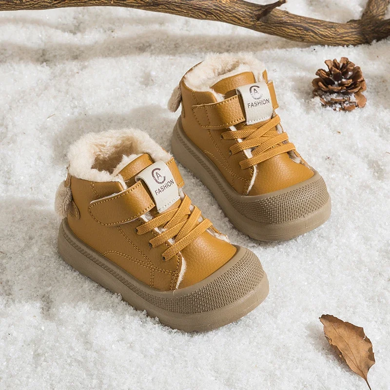 Small Children Baby Cotton Shoes 0-8 Years Old High-top Padded Thickened Boys Girls Walking Shoes Soft Non-slip Kids Short Boots