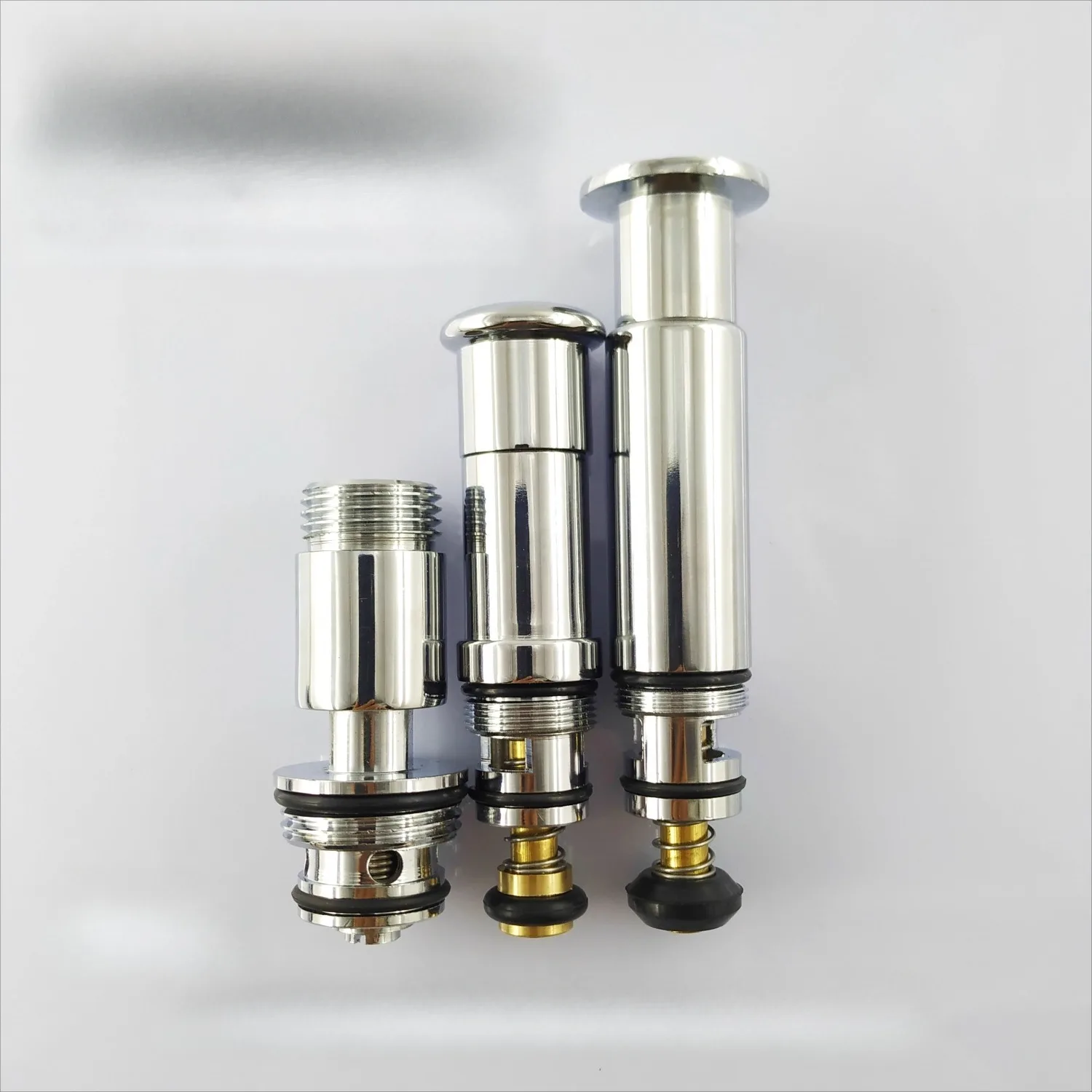 

Скрытый настенный смеситель для ванны и душа, переключатель, смесительный клапан в сборе