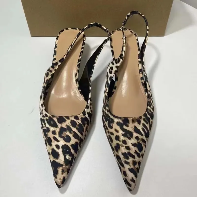 Leopard Print Women's Sandals 2025 Summer Vintage Design Elegant Low Heel Slingbacks Sexy Shallow Party Office Lady Shoes