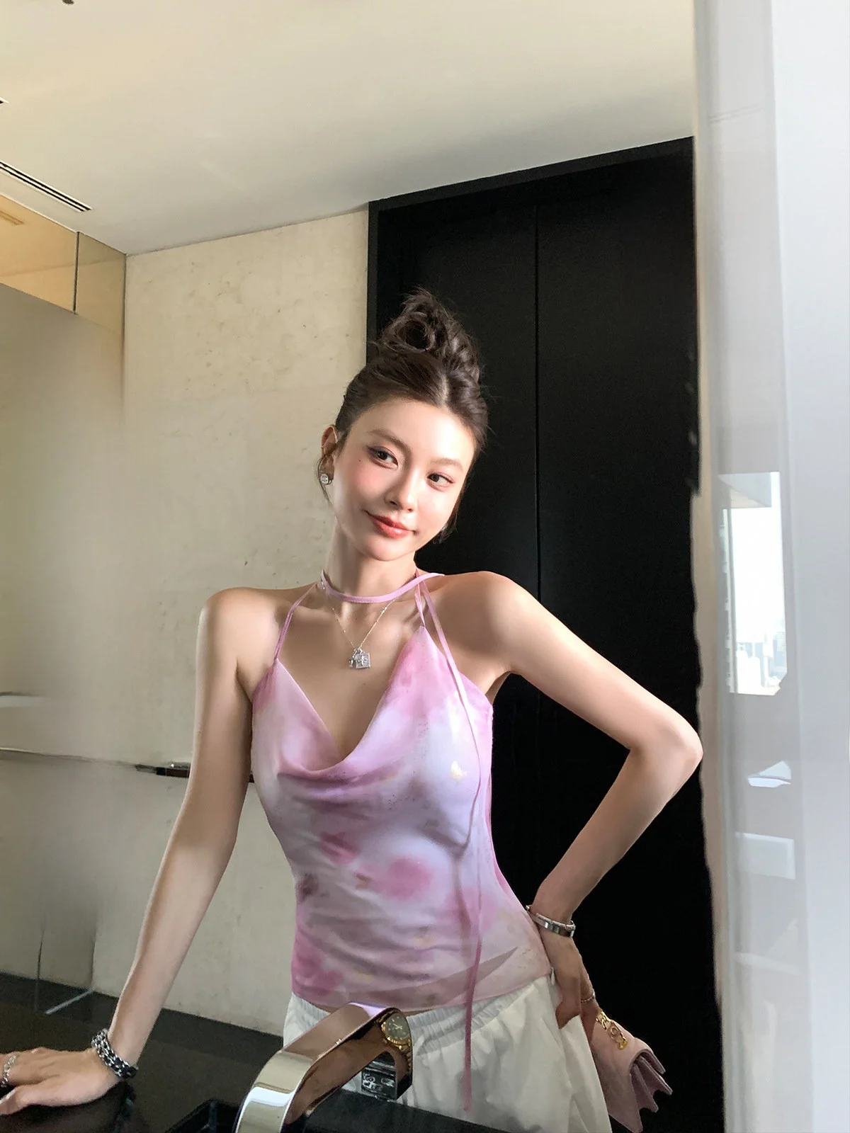 

Сексуальный укороченный топ Angel Love God LIONE на бретельках для модных женщин, уличный материал из полиэстера, коллекция лета 2025