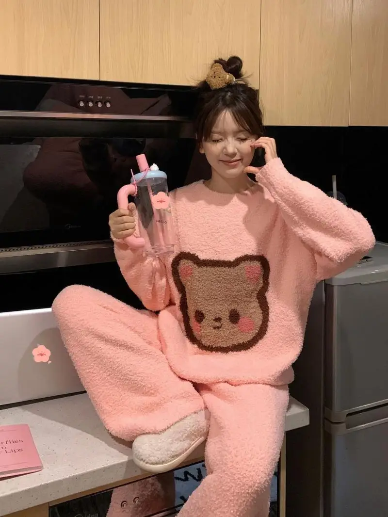 

Женские пижамы в японском стиле, милая одежда для сна с ворсом, зимние милые пижамы с длинными рукавами, утепленная плюшевая домашняя одежда, комплект из двух предметов