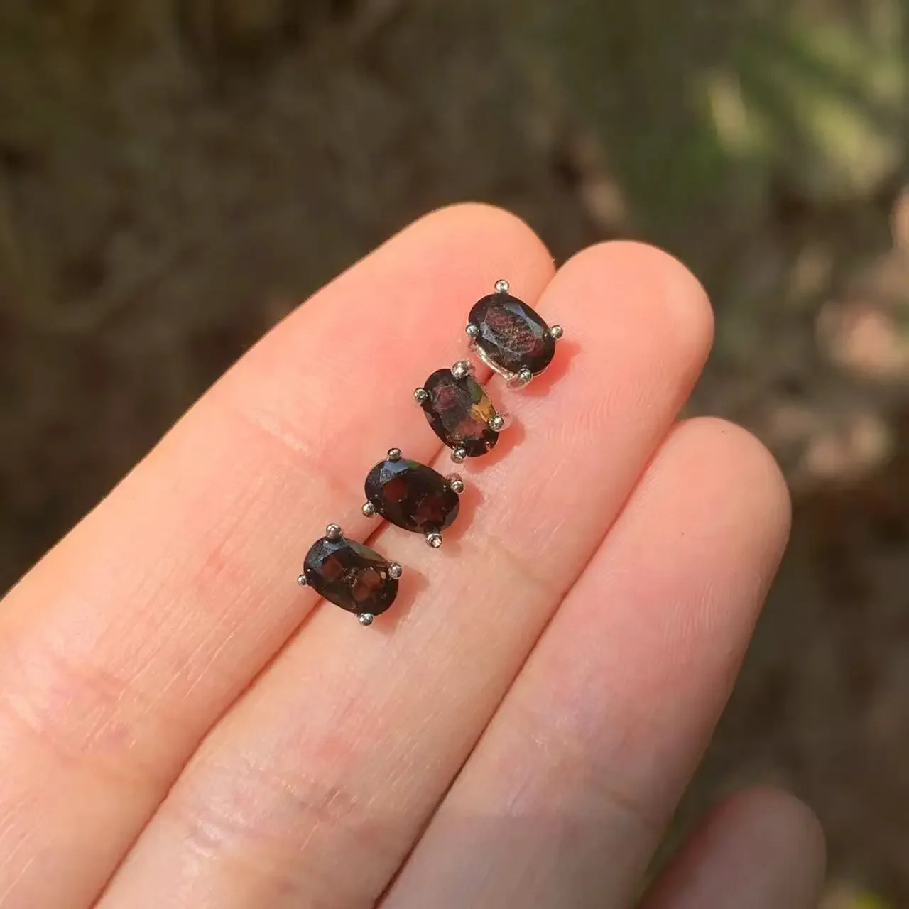 Pendientes de tuerca de cristal de cuarzo ahumado Natural para mujer, piedra de Plata de Ley 925, regalo Vintage, prevención de alergias, joyería