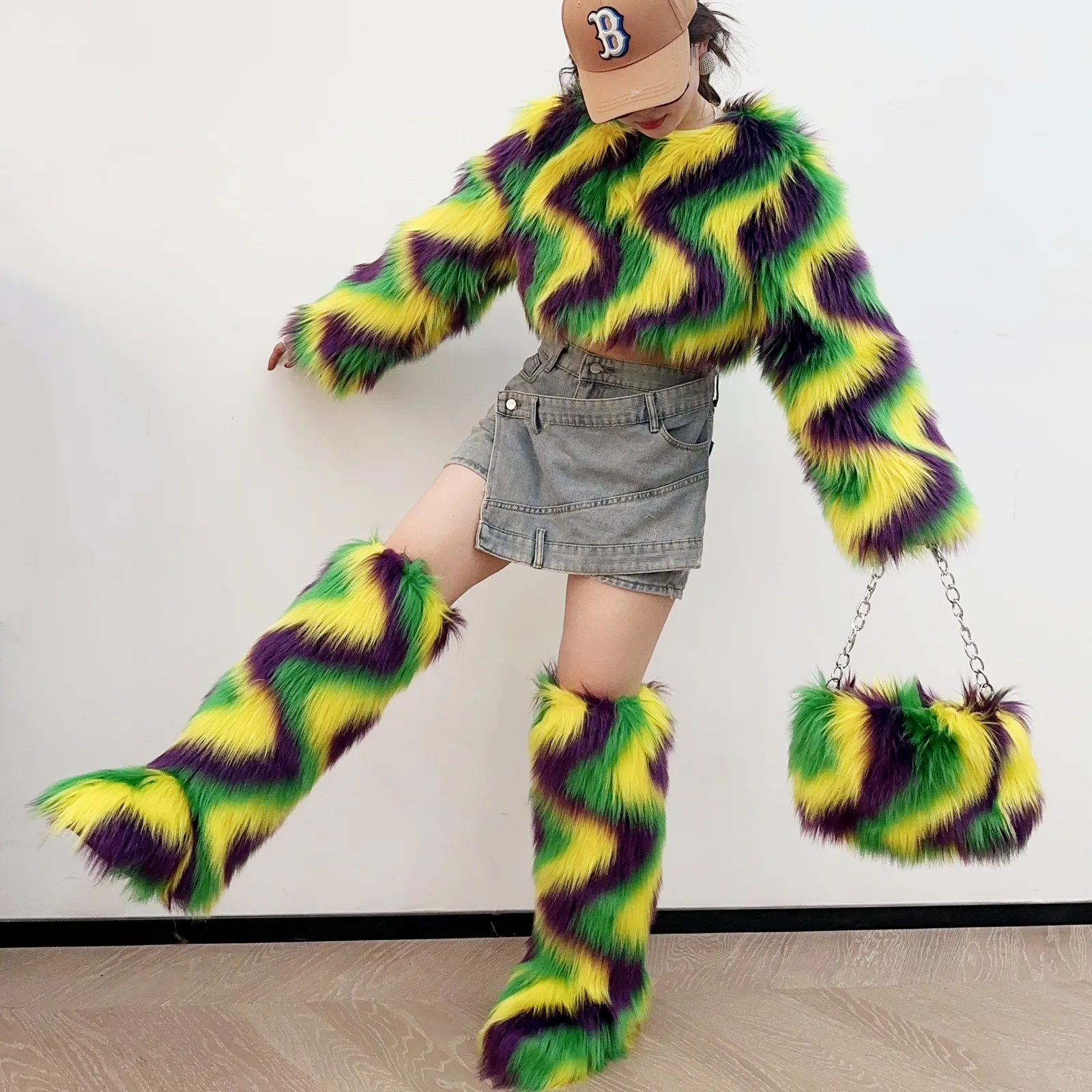 Mardi Gras Faux Fur Crop Jacket Women's 2026 Winter Trendy Striped Fluffy Long Sleeve Coat Festival Party Streetwear Outerwear