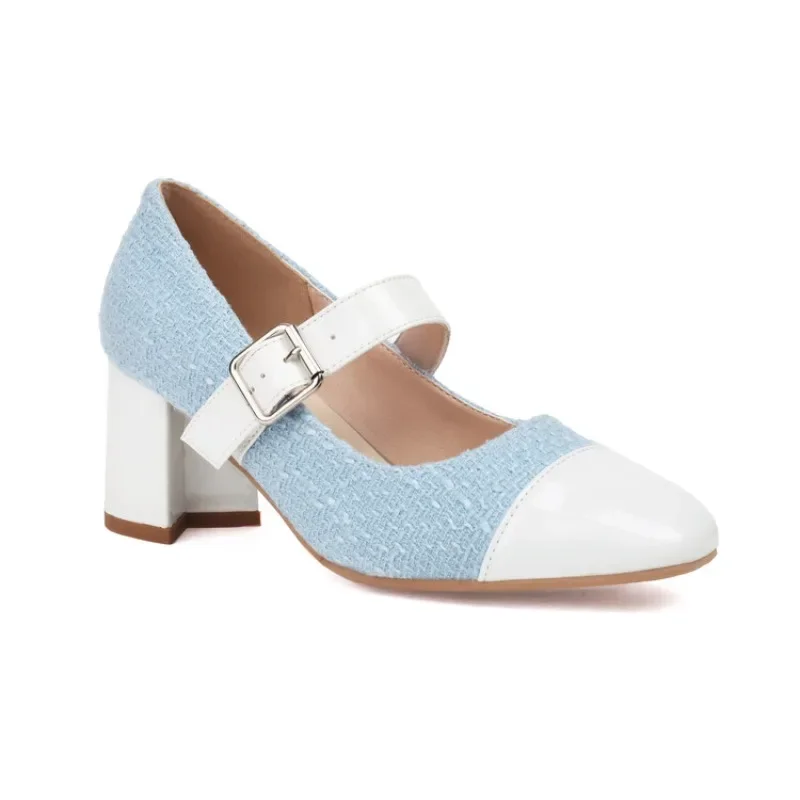 

Женские свадебные туфли на высоком каблуке. Женские свадебные туфли. Толстый каблук. Круглый носок. Смешанные цвета. Банкеты. Модный тренд.