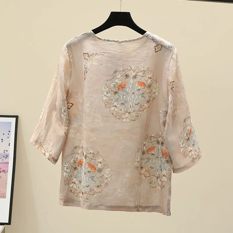 Chinese Style Three Quarter Sleeve O-Neck Hydrangea Pattern Printing Vintage Disc Buckle Design Thin Women Shirt Cotton Linen