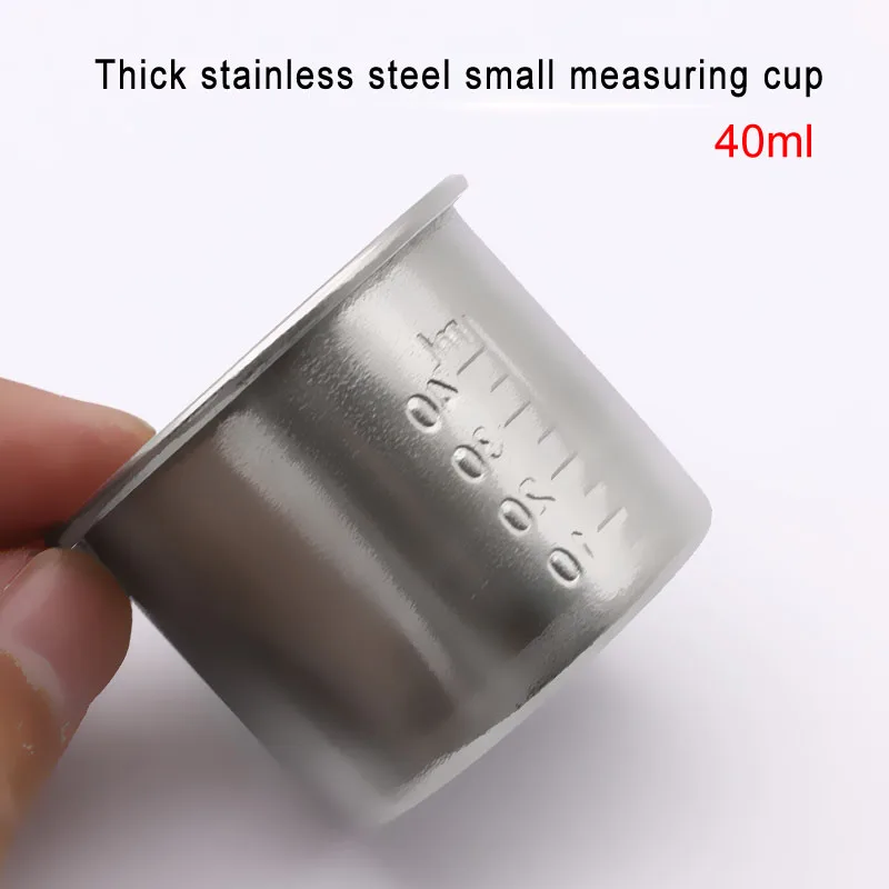 Thick stainless steel medicine small medicine cup liquid measuring cup has a scale 40ml